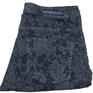 ROCK & REPUBLIC Floral‎ Lace Print Navy Jeans - Size 6